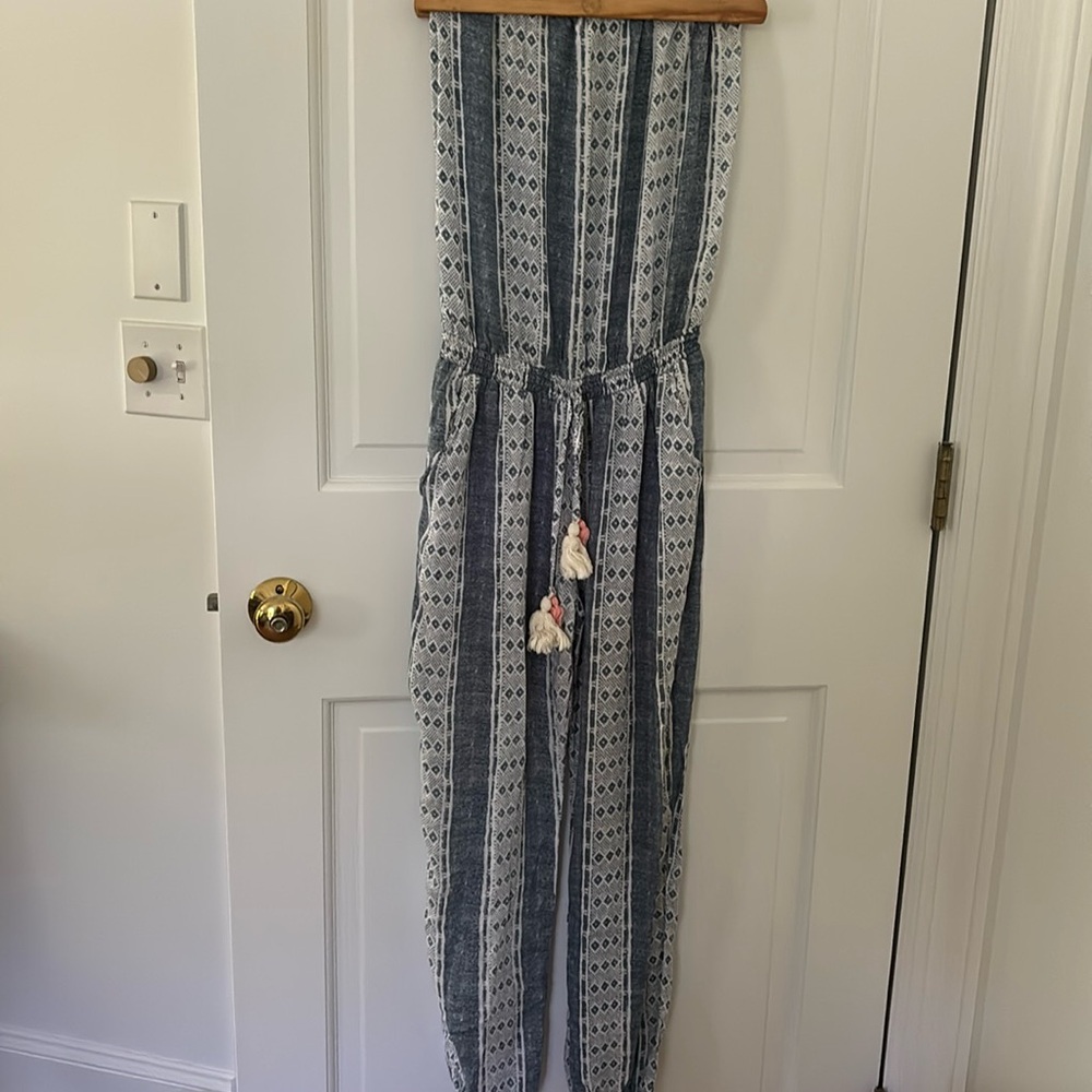 Cool change strapless jumper